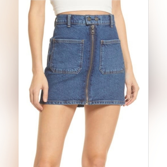 REFORMATION ANNA PATCH POCKET  DENIM MINI SKIRT. - Picture 2 of 6